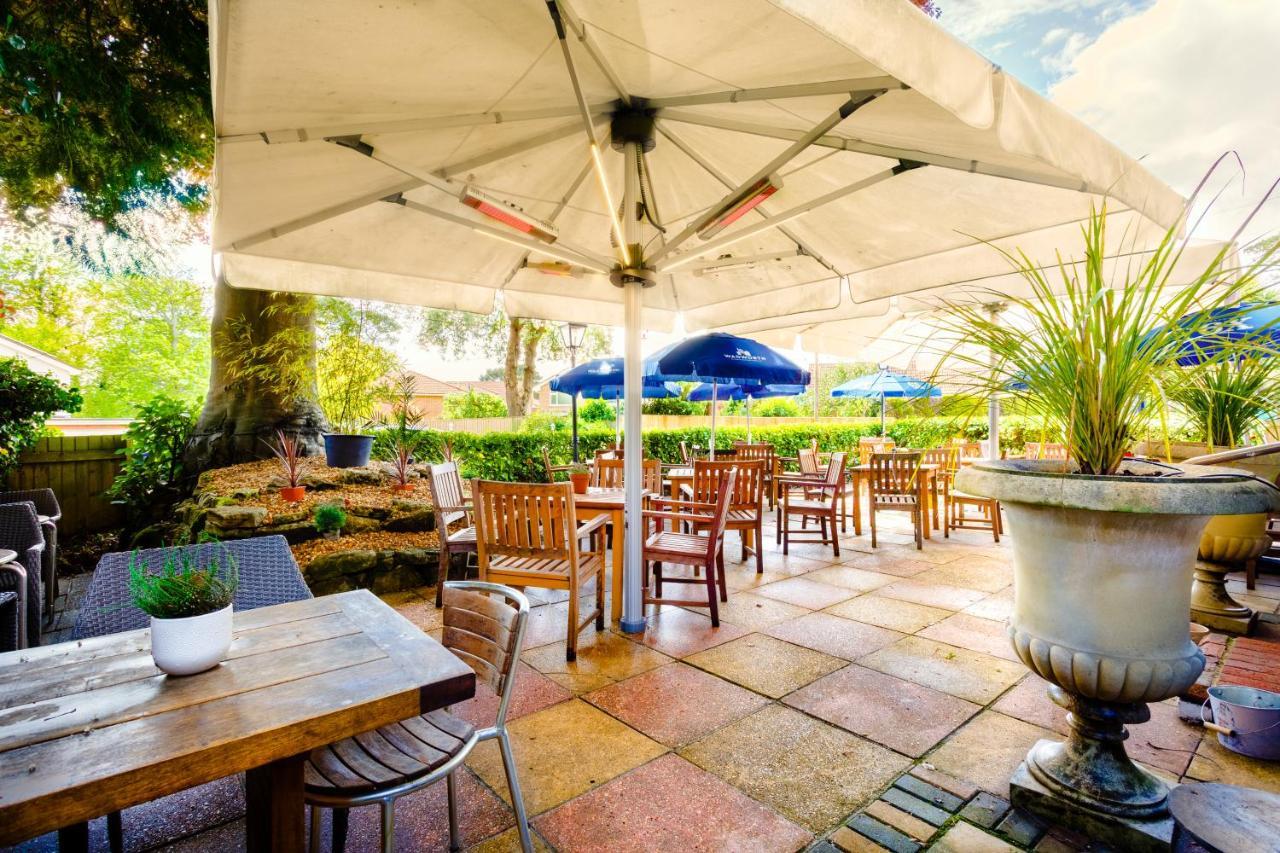 Inn In The Park Борнмът Екстериор снимка